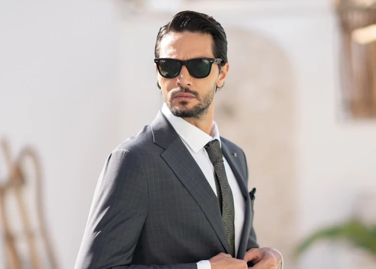 نحوه صحیح پوشیدن کت و شلوار