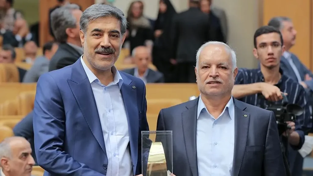 کسب عنوان واحد نمونه صنعتی